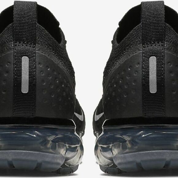 NIKE VaporMax 2 Black White Womens 8 US 942843-001 39 EUR RARE MODEL - Picture 8 of 8
